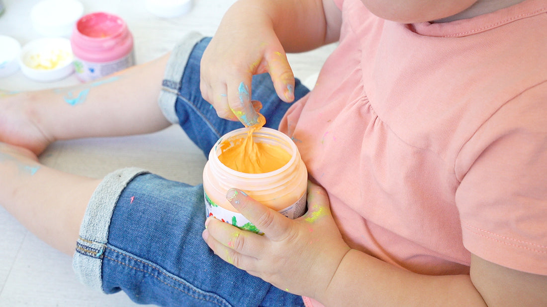 Sicher, farbenfroh und lustig: Warum ungiftige Mucki Fingerfarben ideal für Kinder sind