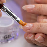 Nagel- und Make-up-Pinsel