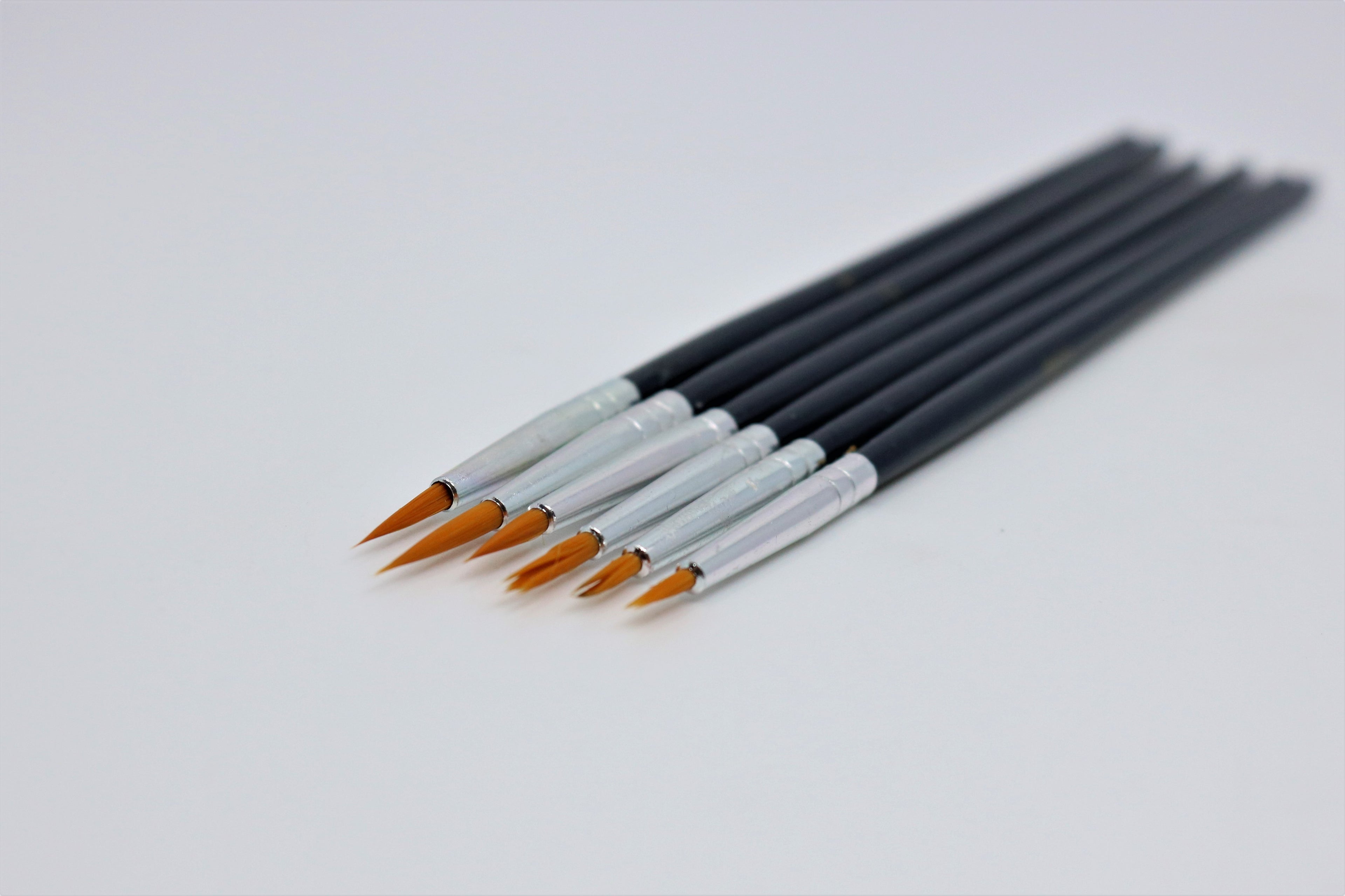 Set mit Konturenpinseln / 6-teilig – liner, 6 pcs/pack,from size 000
