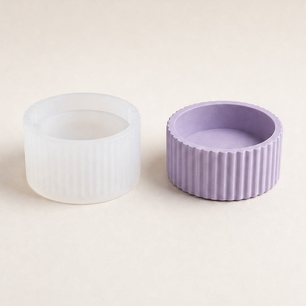 Flexible Silikon-Gießform für Wohndekorationen – nízka vrúbkovaná dóza – ⌀ 8,2 × 4 cm