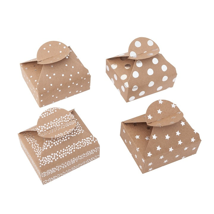 Geschenkboxen mit Silbermuster 6x7,5x2,5 cm – 4 Stk. | verschiedene Motive — Bild 7