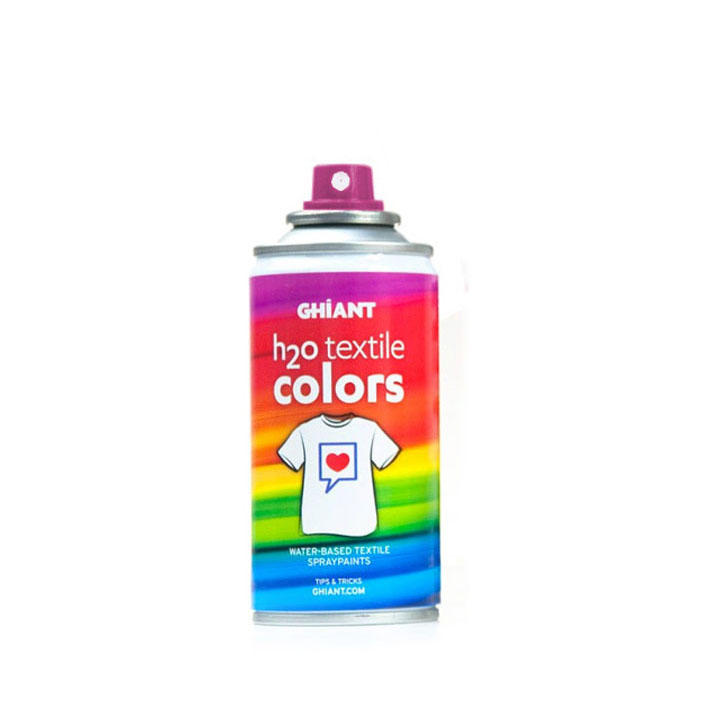 Ghiant H2O Textilspray Anwendung mit Schablone auf Stoff