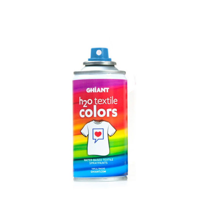 Ghiant H2O Textilspray Anwendung mit Schablone auf Stoff