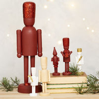 Holzfigur zum Dekorieren - Nussknacker 18 cm — Bild 1