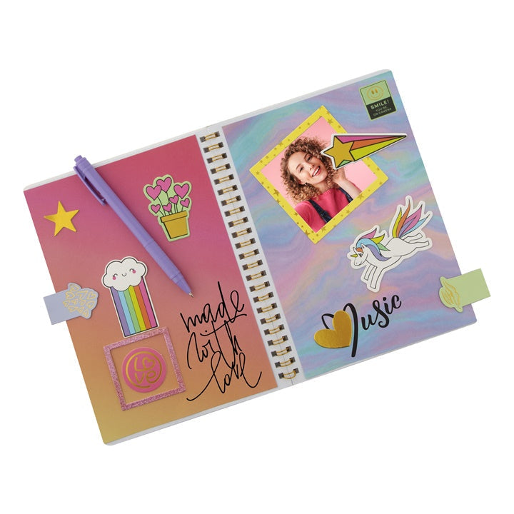 Scrapbooking-Kit mit Tagebuch — Bild 1